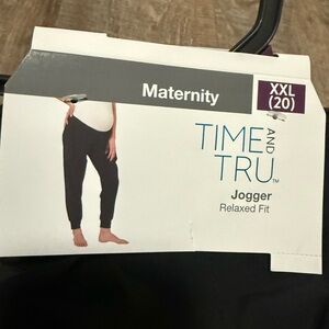 Time and Tru Black Maternity Joggers pants